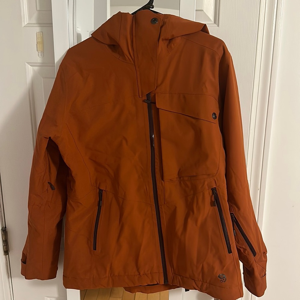 Mountain Hardwear women’s snow jacket